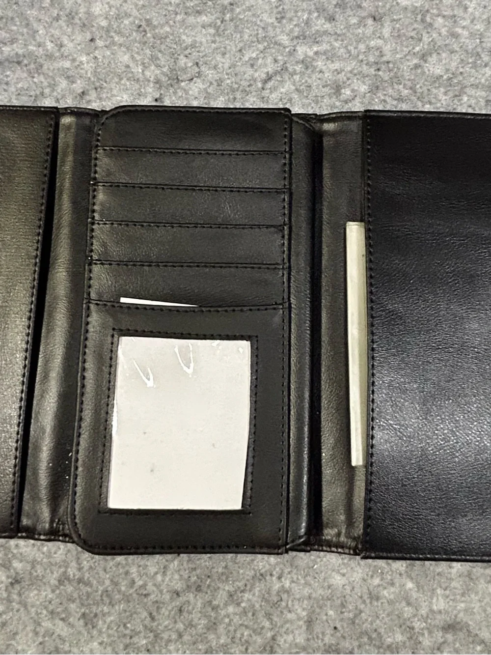 NWOT VTG Tapestry Wallet trifold